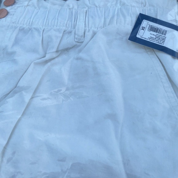 Universal Thread High Waist Shorts White 3x Plus Size Stretchy NWT - Picture 4 of 7